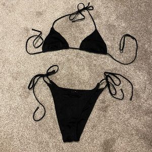 Black Triangl bikini